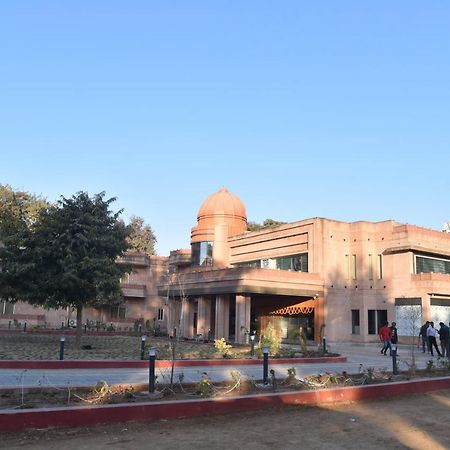 The River Front Resort Sitapur Muafi Экстерьер фото