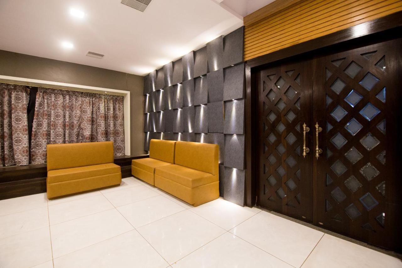 The River Front Resort Sitapur Muafi Экстерьер фото
